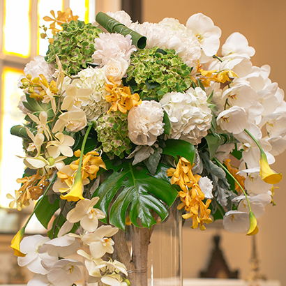 Ceremony Flowers, Niagara Weddings