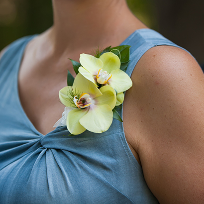 Boutonnieres & Corsages, Niagara Weddings