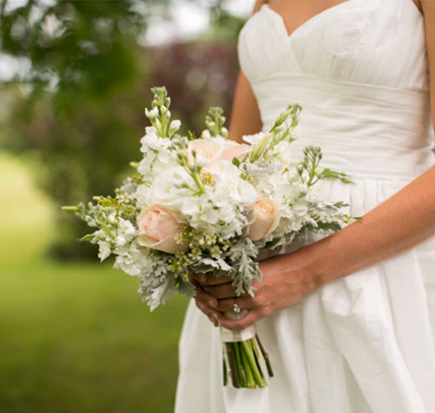 Free Consultation, Niagara Wedding Flowers